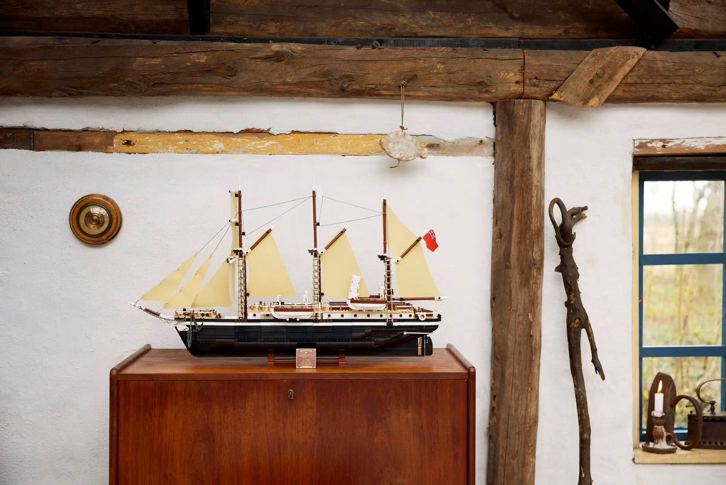 Compatible - 10335 - The Endurance Ship - 3011 Pieces