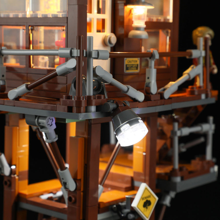 Funwhole/Lumibricks - F9022 - Lookout Campground - 1426 Pieces