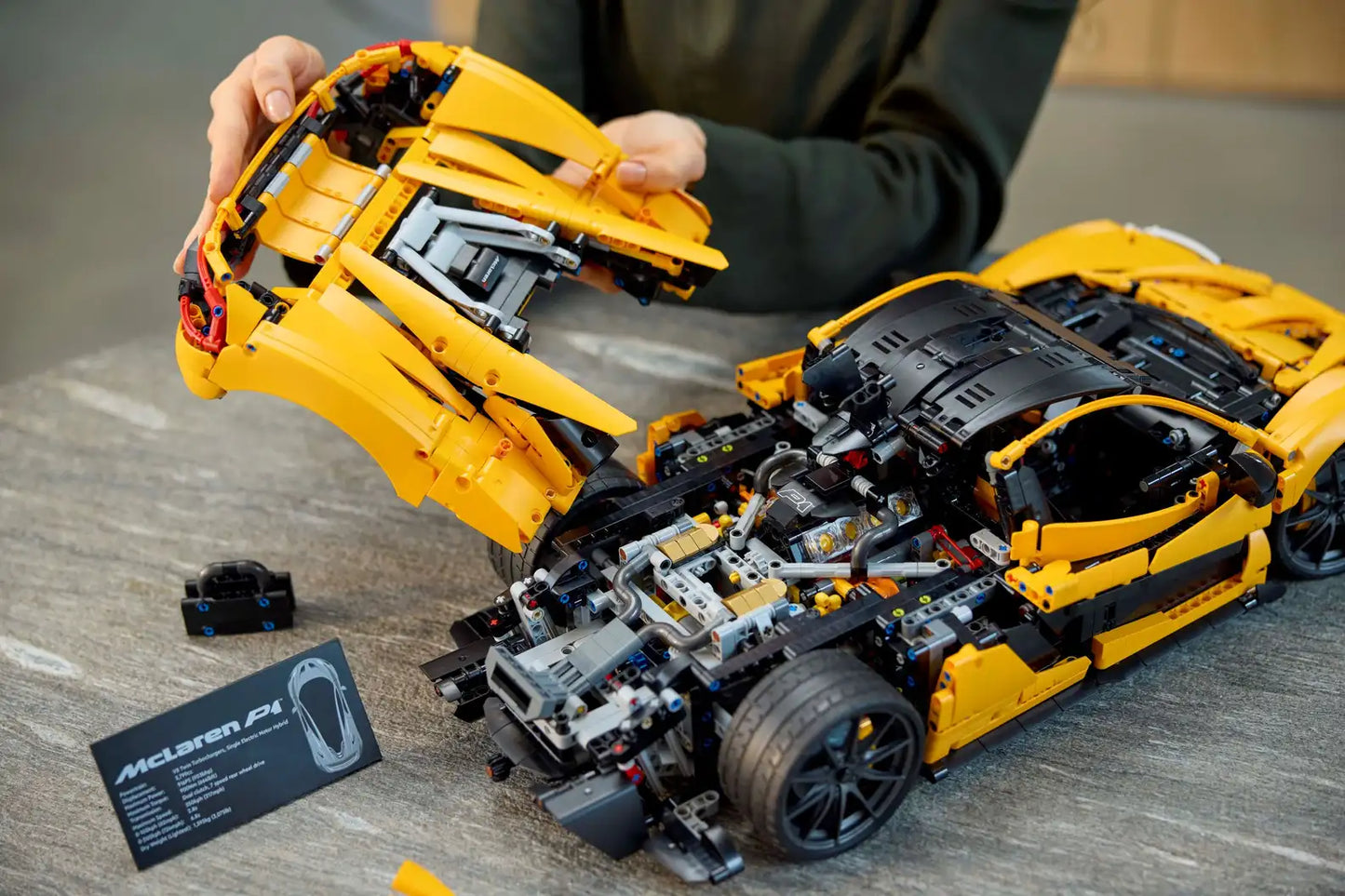 Compatible - 42172 - Mclaren P1 - 3893 Pieces