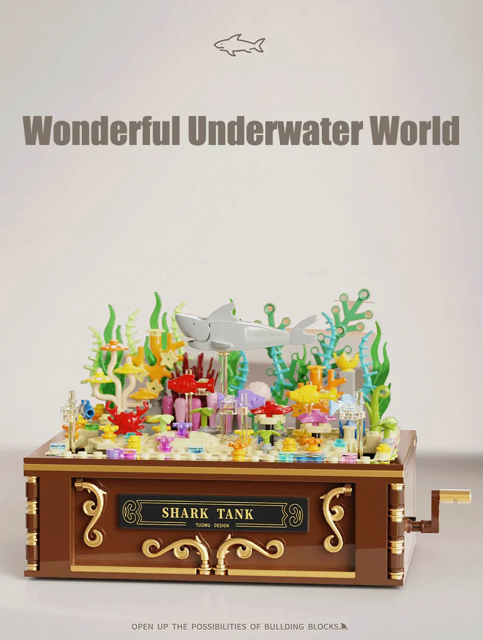 Tuomu - T4002 - Deep Sea Shark Tank - 723 Pieces