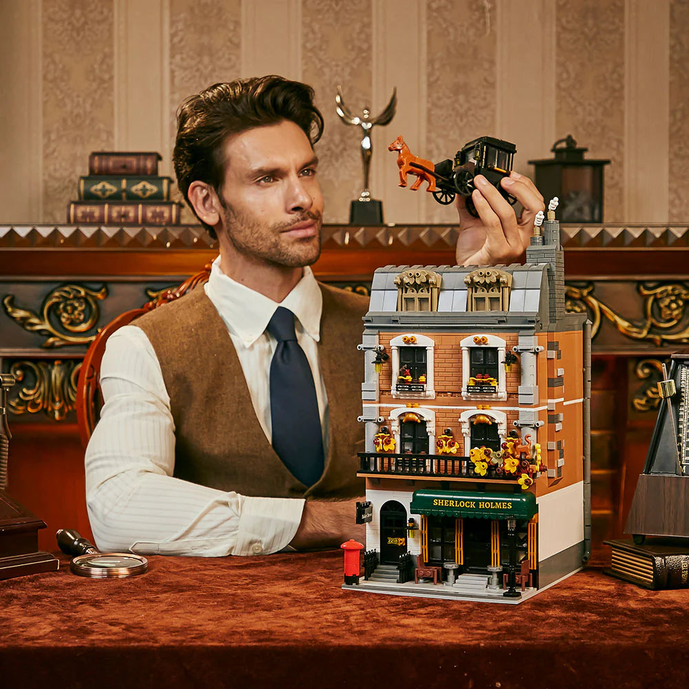 Pantasy - 85014 - Sherlock Holmes - 221B Apartment Building - 3,087 pieces