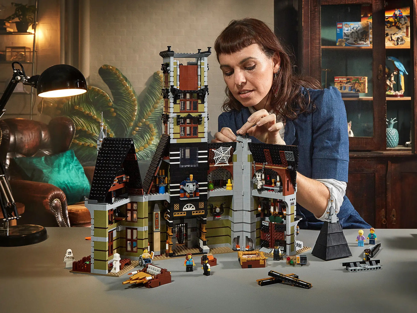 Compatible - 10273 - Haunted House - 3231 Pieces