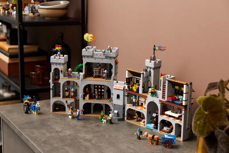 Compatible - Icons - 10305 - Lion Knights' Castle - 4514 Pieces
