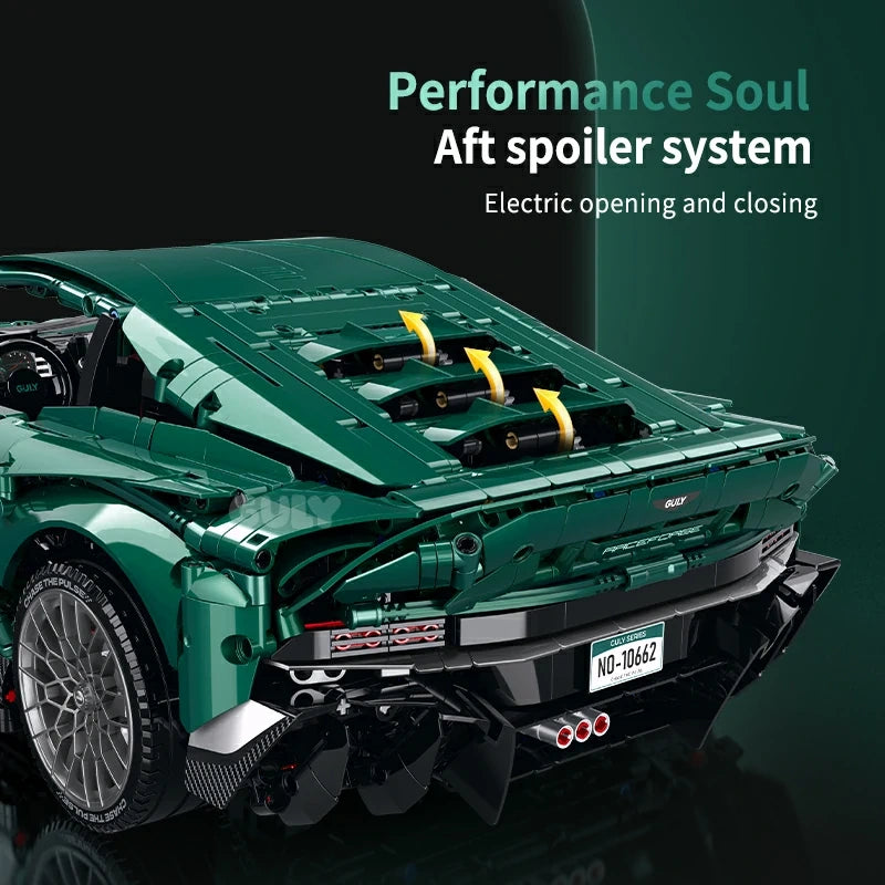 GULY - 10662 - Aston Martin Valour - 3828 Pieces