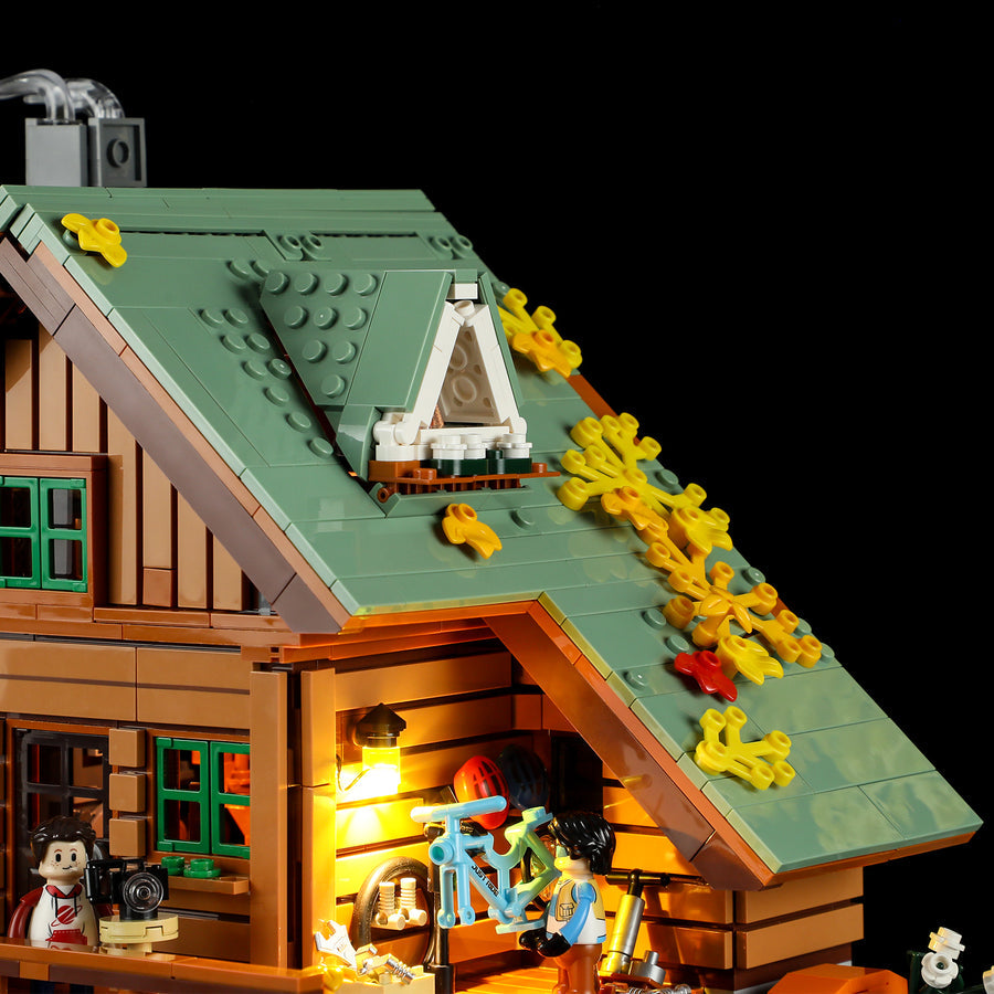Funwhole/Lumibricks - F9035 - Mountain Cabin - 2255 Pieces