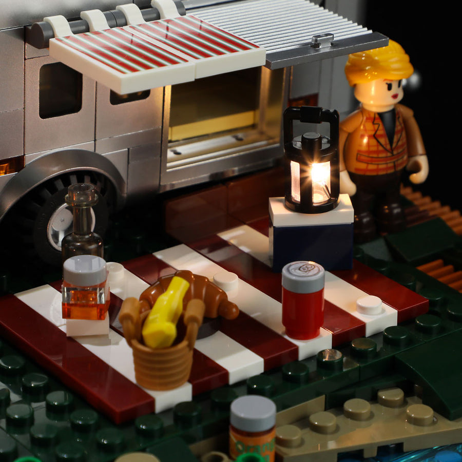 Funwhole/Lumibricks - F9022 - Lookout Campground - 1426 Pieces