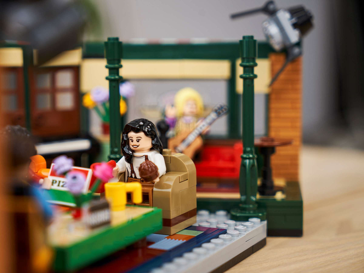 Compatible - IDEAS - 21319 - Friends - Central Perk Cafe - 1228 Pieces
