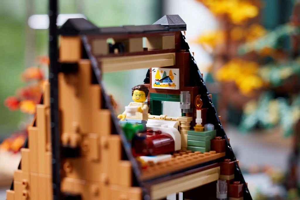 Compatible - IDEAS - 21338 - A Frame Cabin - 2082 Pieces