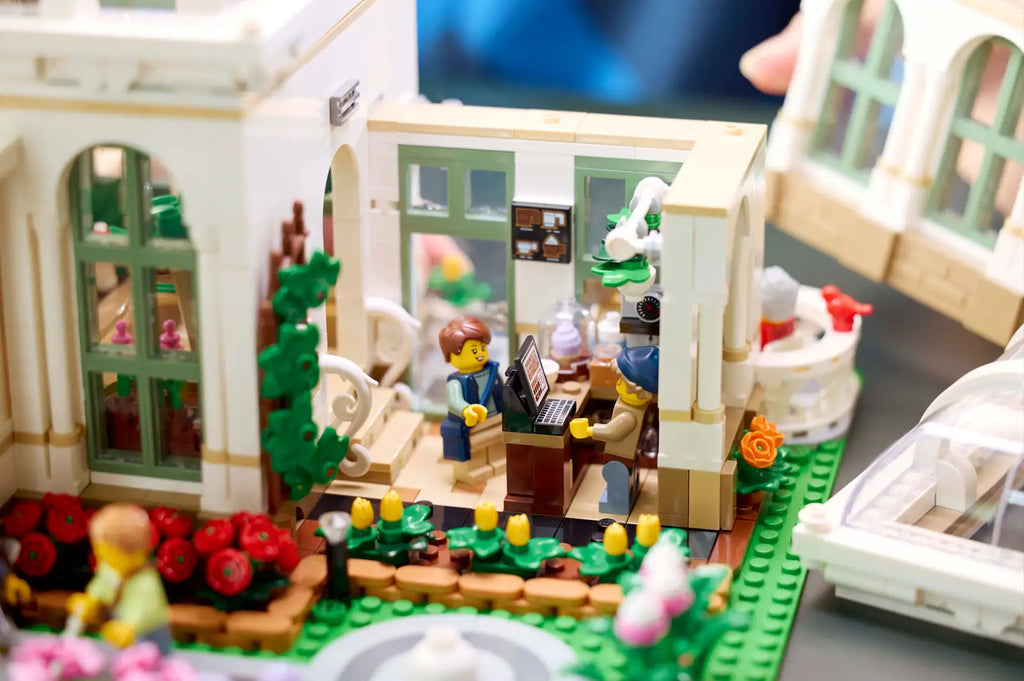 Compatible - IDEAS - 21353 - Botanical Garden - 3792 Pieces