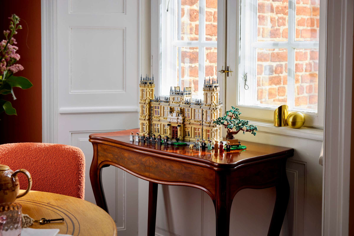 Compatible - IDEAS - 21373 - Downton Abbey - 4711 Pieces