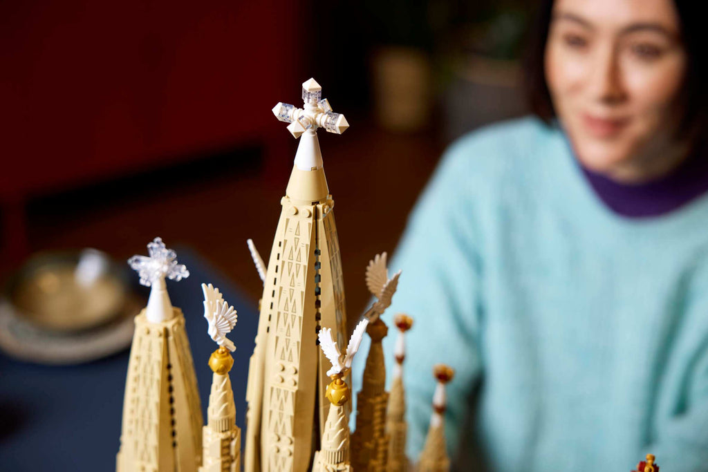 Compatible - Architecture - 21065 - Sagrada Família - 12060 Pieces