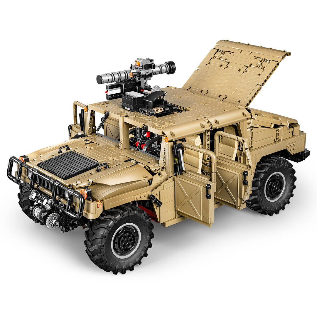 CADA Humvee C61036W