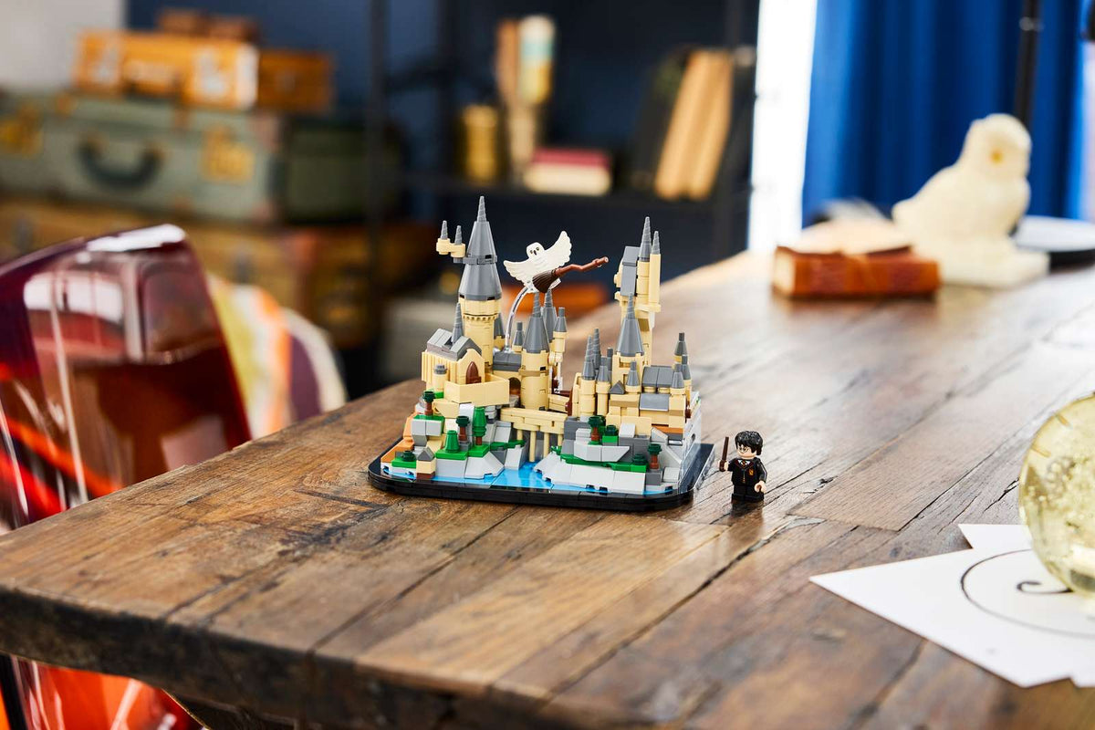 Compatible - Harry Potter - 40975 - Mini Hogwarts Castle - 700 Pieces