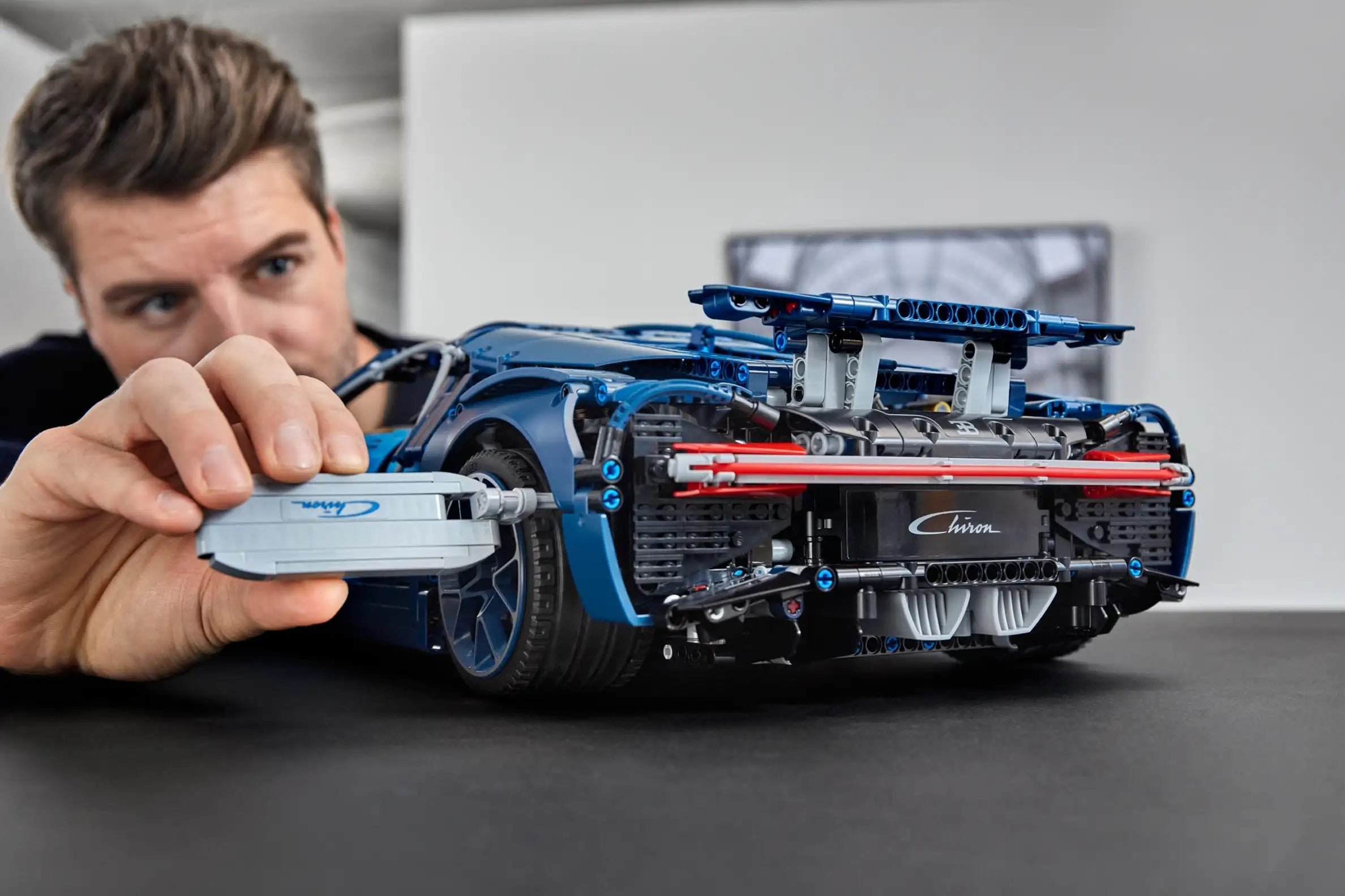 Compatible - Technic - 42083 - Bugatti Chiron - 4000+ Pieces (Group Order Discount Not Applicable)