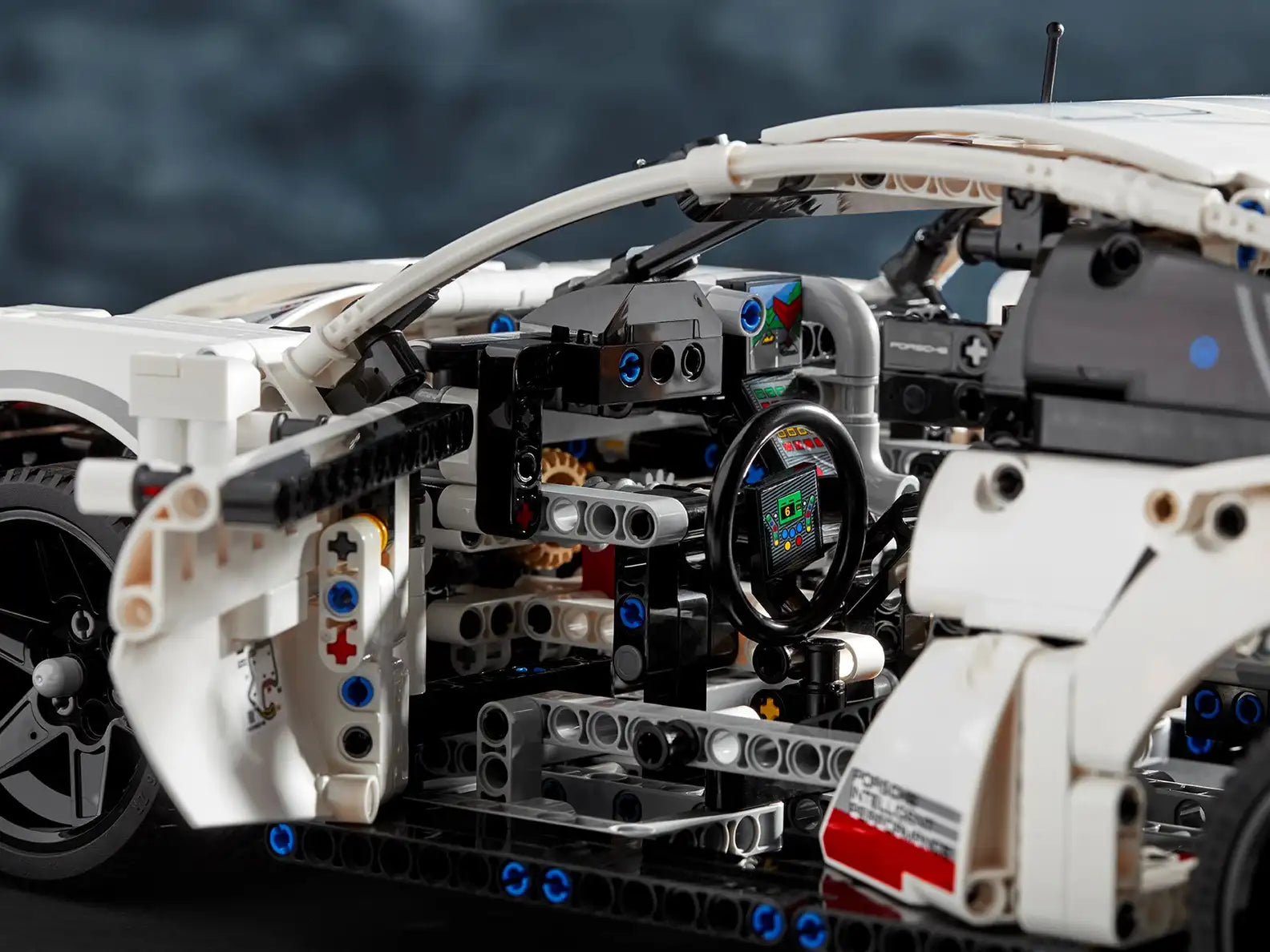 Compatible - Technic - 42096 - Porsche 911 RSR - 1580 Pieces (Group Order Discount Not Applicable)