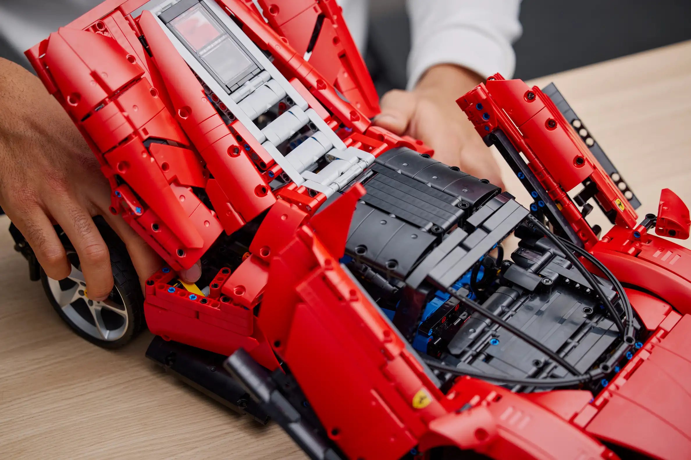 Compatible - Technic - 42143 - Ferrari Daytona SP3 - 3778 Pieces (Group Order Discount Not Applicable)