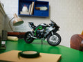 Compatible - Technic - 42170 - Kawasaki Ninja H2R Motorcycle - 643 Pieces