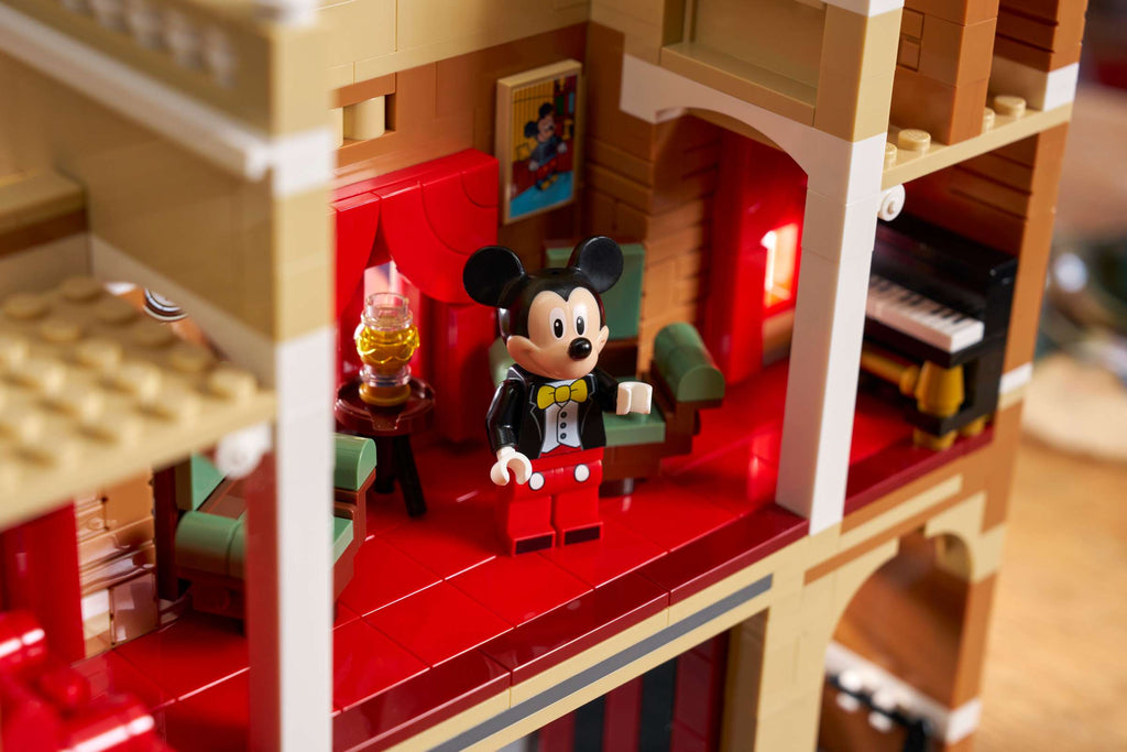 Compatible - Disney - 43302 - Main Street, U.S.A. - 3899 Pieces