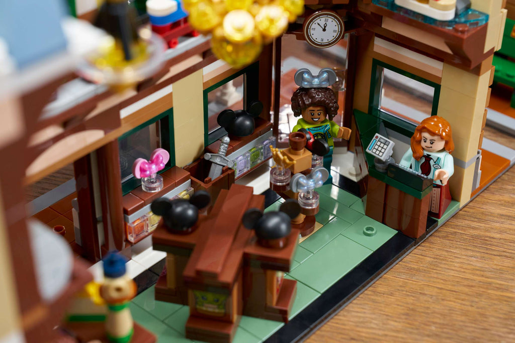 Compatible - Disney - 43302 - Main Street, U.S.A. - 3899 Pieces