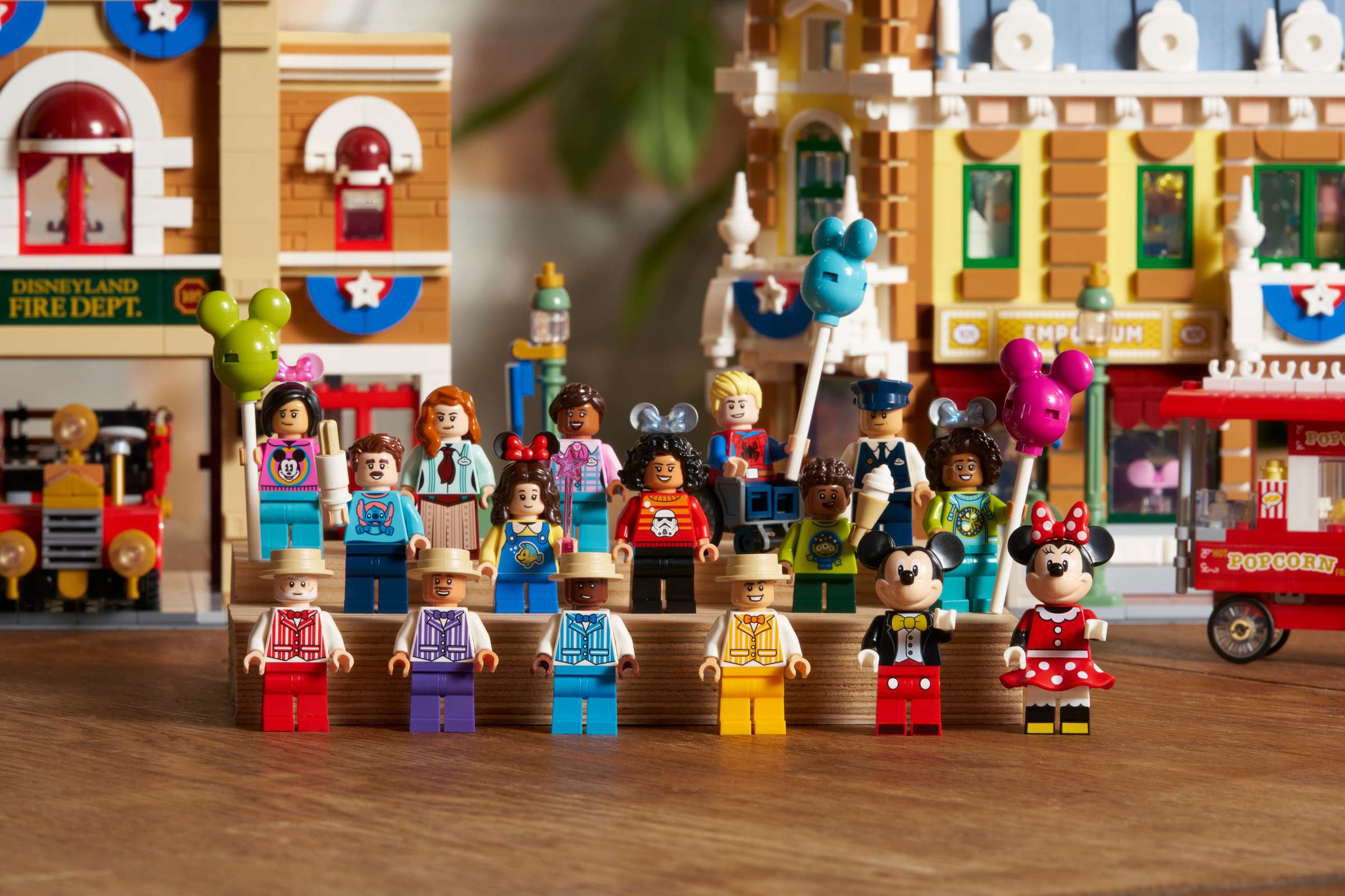 Compatible - Disney - 43302 - Main Street, U.S.A. - 3899 Pieces