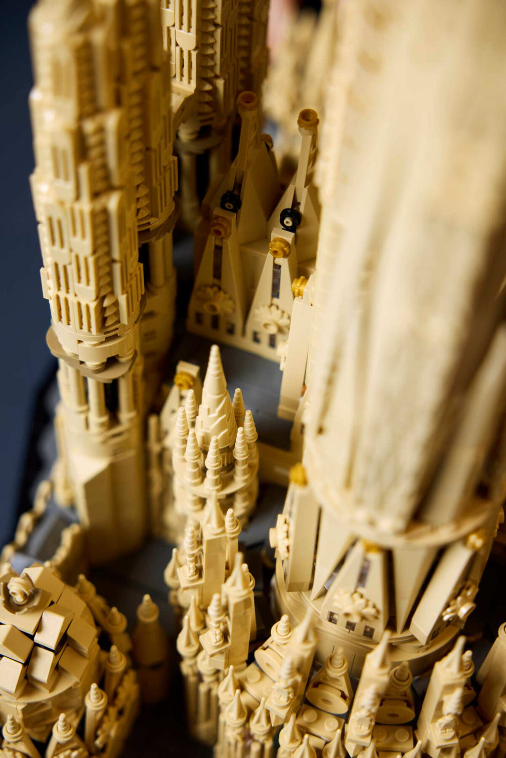 Compatible - Architecture - 21065 - Sagrada Família - 12060 Pieces