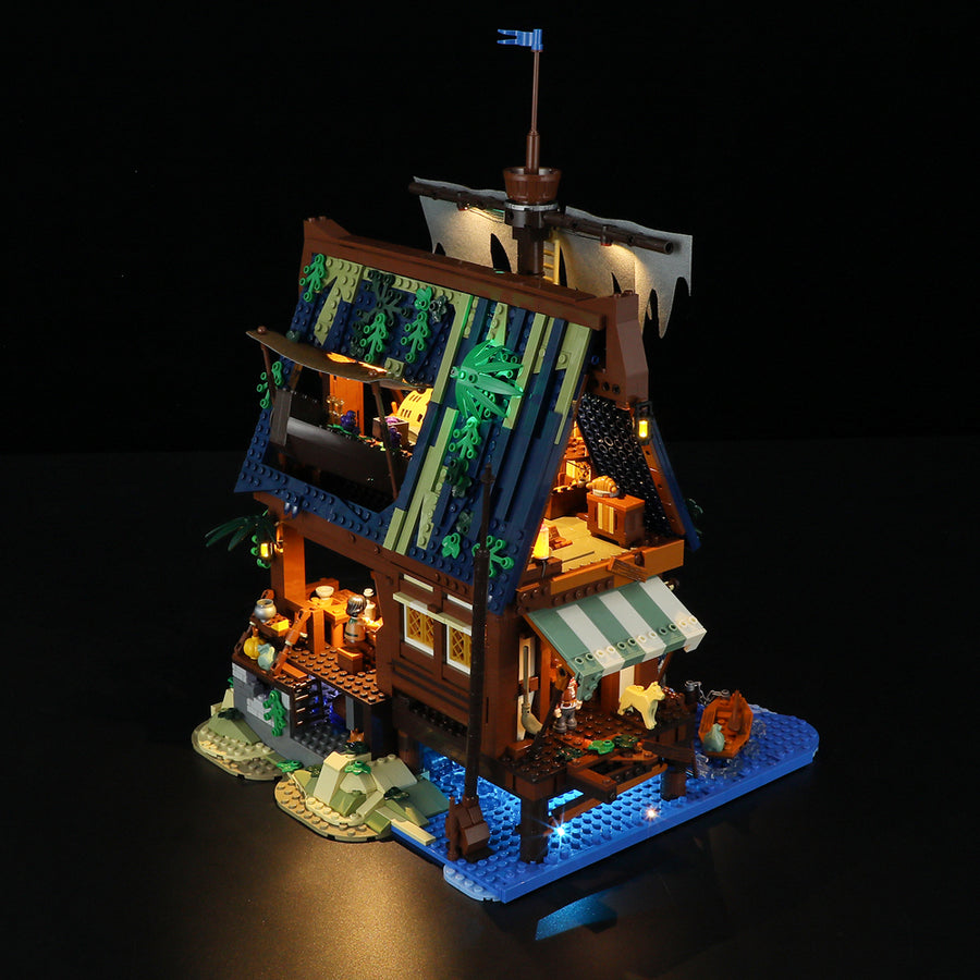Funwhole/Lumibricks - F9011 - Medieval Pier Inn - 2,143 pieces