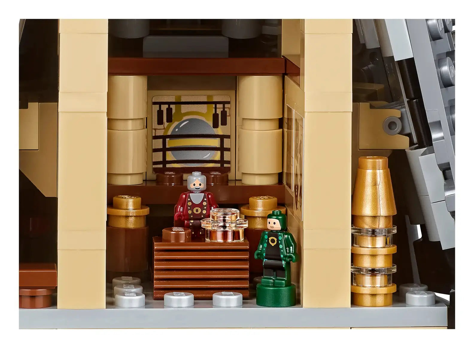 Compatible - Harry Potter - 71043 - Hogwarts Castle - 6020 Pieces