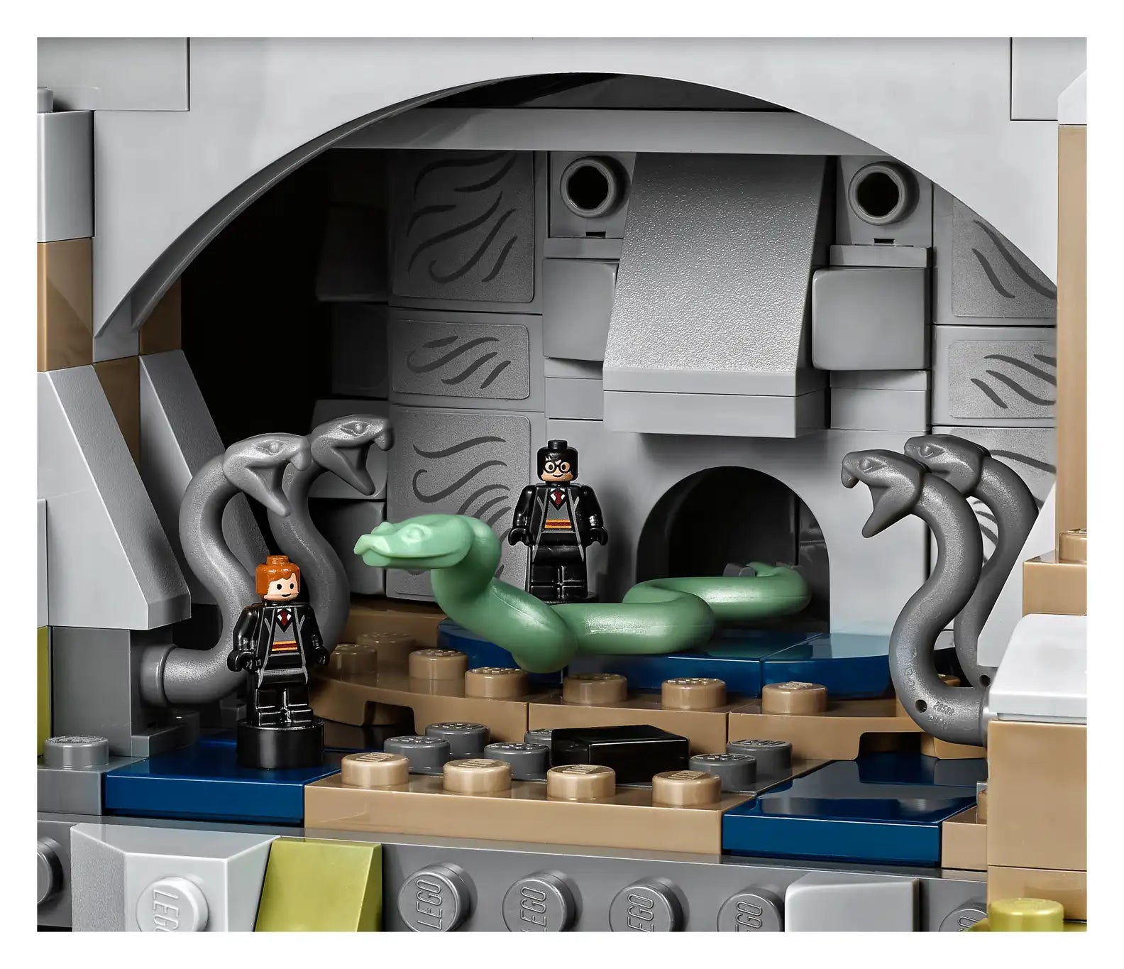 Compatible - Harry Potter - 71043 - Hogwarts Castle - 6020 Pieces