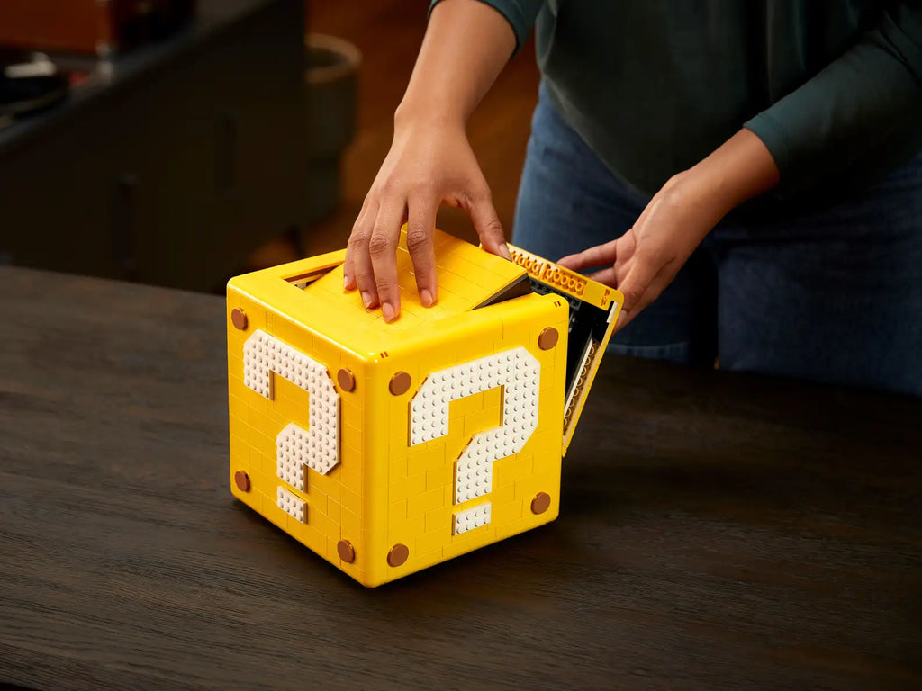 Compatible - Super Mario - 71395 - Question Mark Block - 2,064 pieces