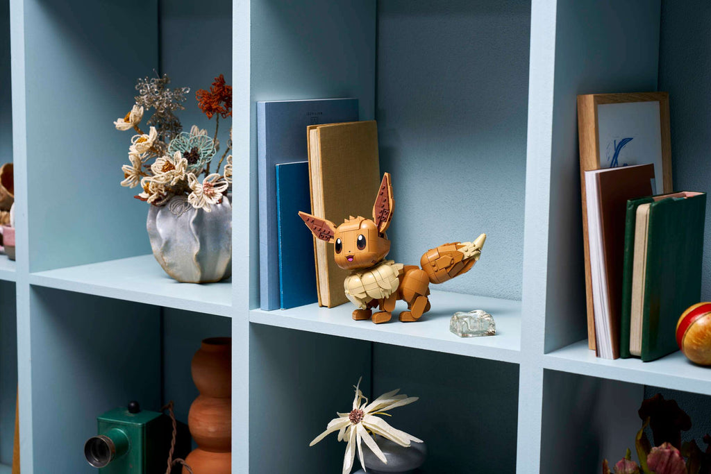 Compatible - 72151 - Pokémon - Eevee - 587 Pieces (Group Order Discount Not Applicable)