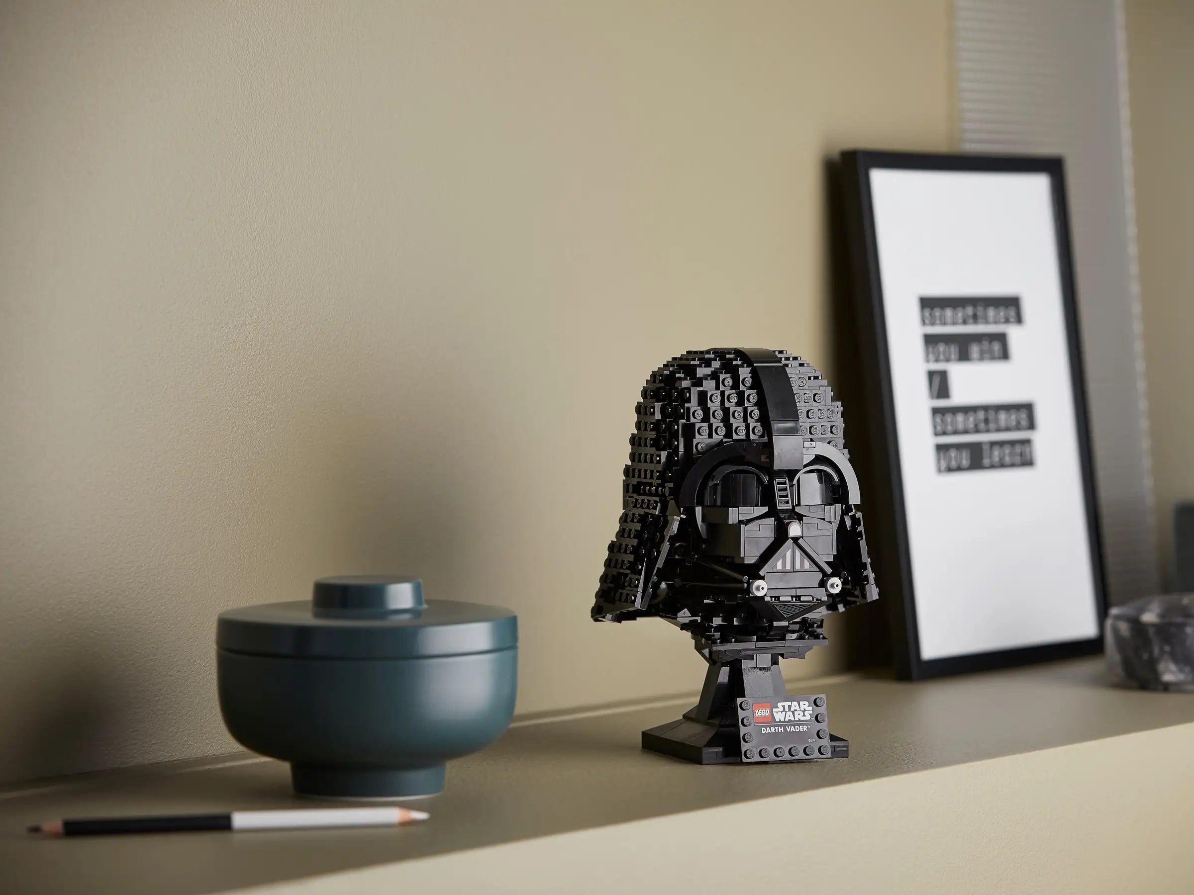 Compatible - Star Wars - 75304 - Darth Vader Helmet - 834 Pieces