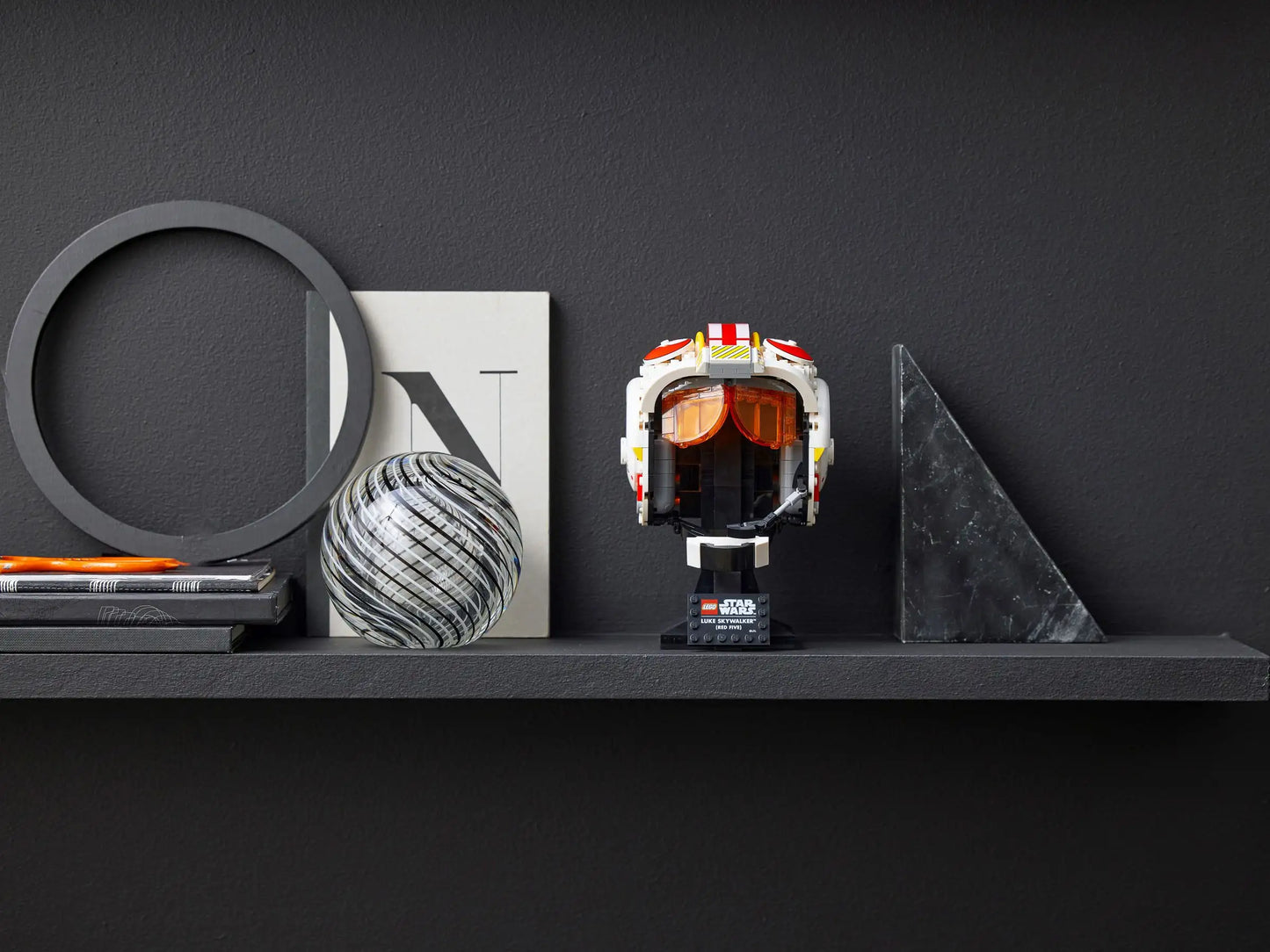 Compatible - 75327 - Star Wars - Luke Skywalker (Red Five) Helmet - 675 Pieces
