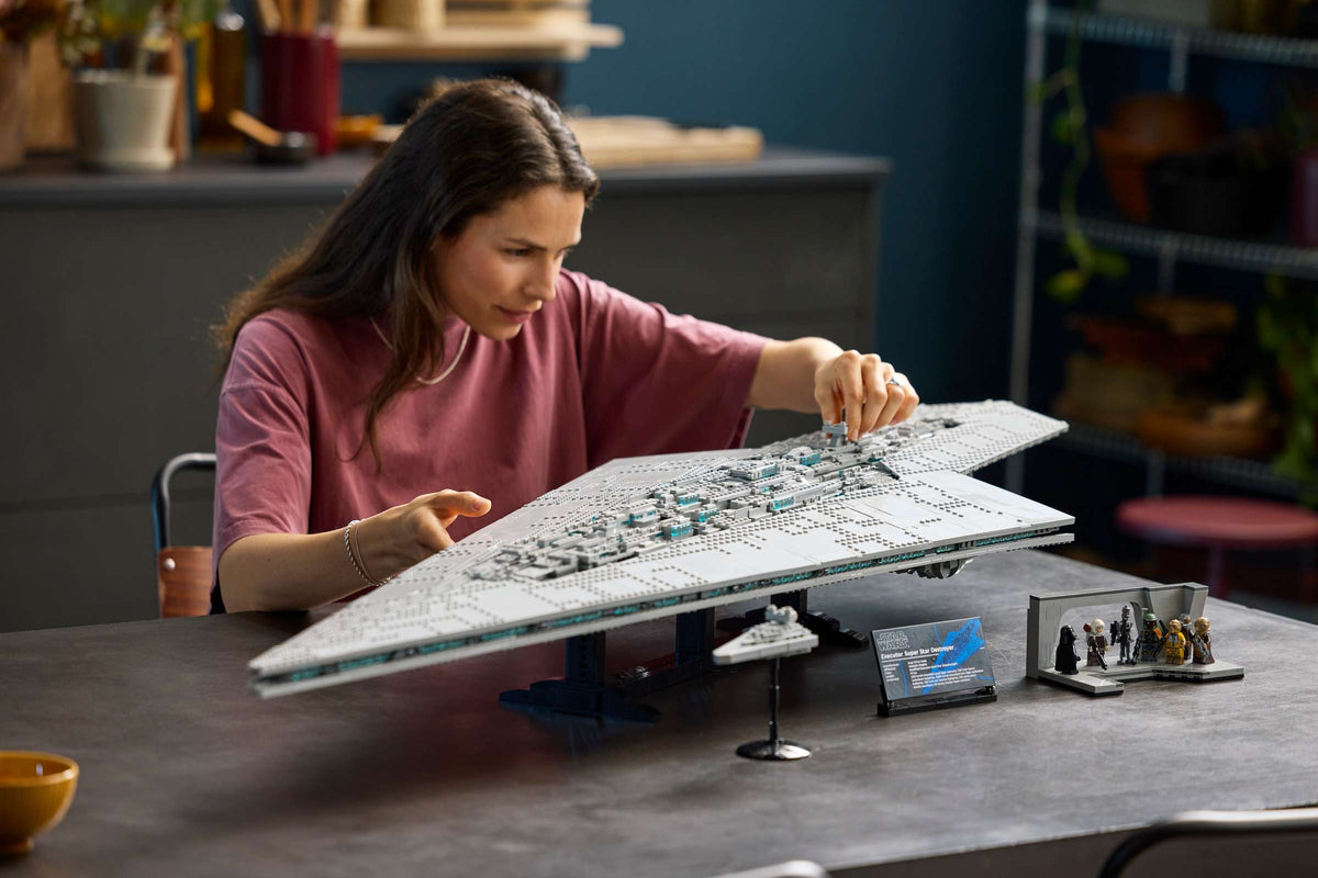 Compatible - Star Wars - 75457 - UCS Executor Super Star Destroyer - 6130 Pieces