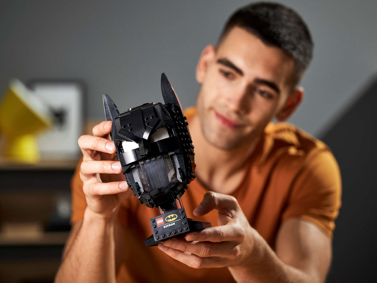 Compatible - Batman - 76182 - Batman’s Cowl - 410 Pieces