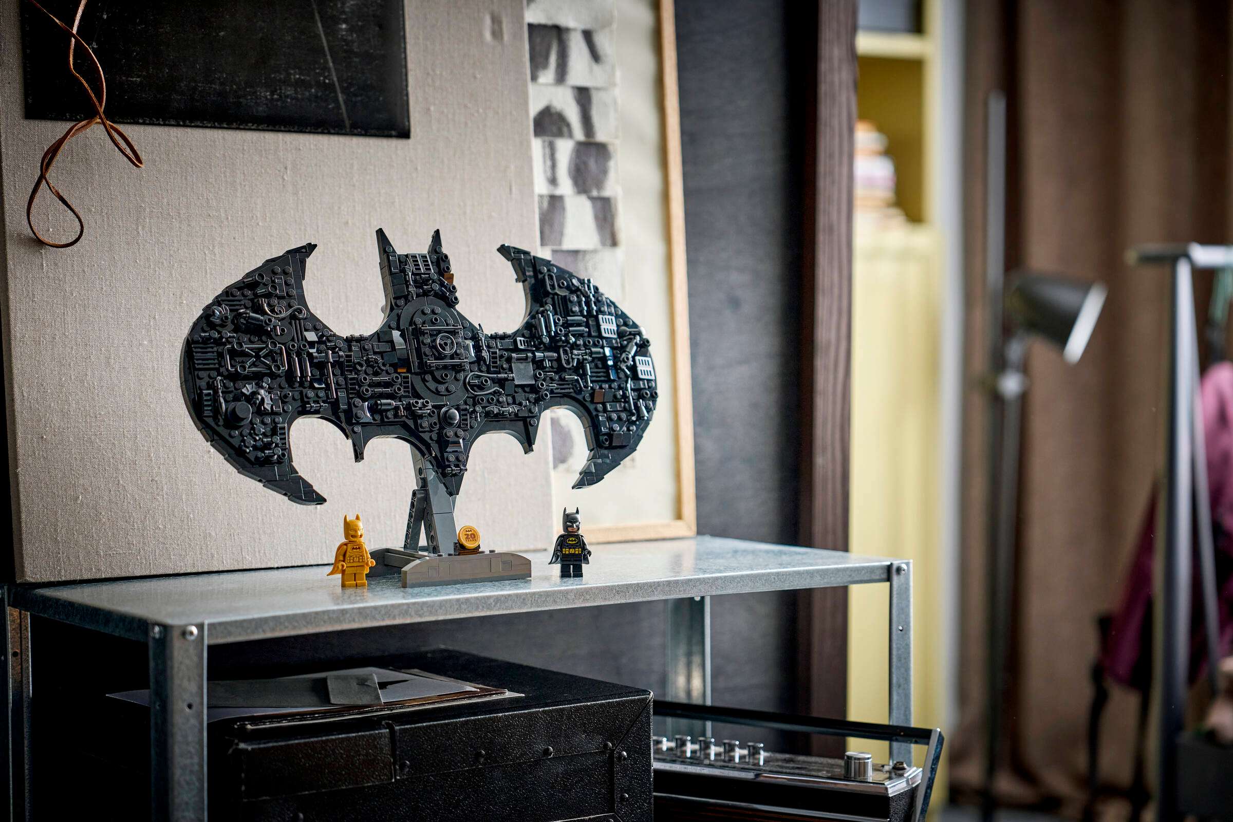 Compatible - 76330 - Batman - Batman Logo - 678 Pieces