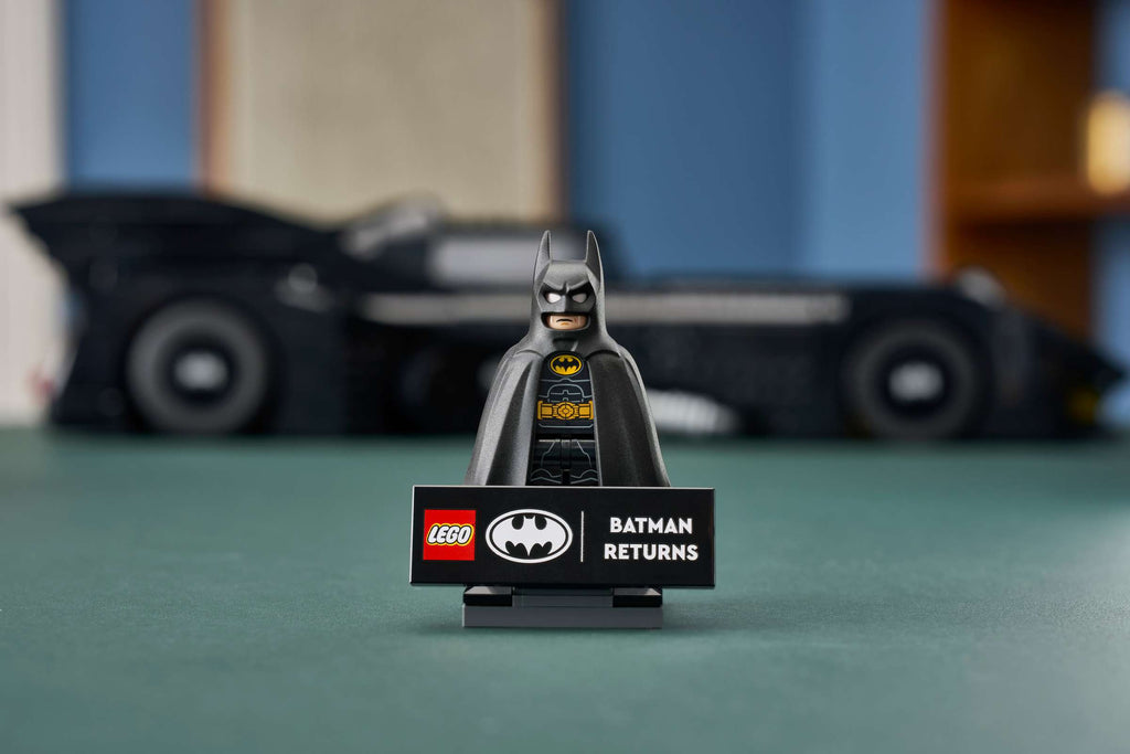 Compatible - Batman - 76355 - Batman Returns Batmobile - 2269 Pieces