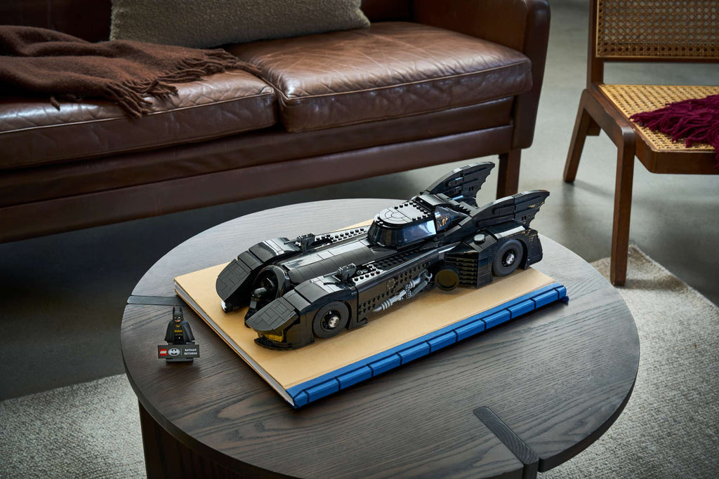 Compatible - Batman - 76355 - Batman Returns Batmobile - 2269 Pieces