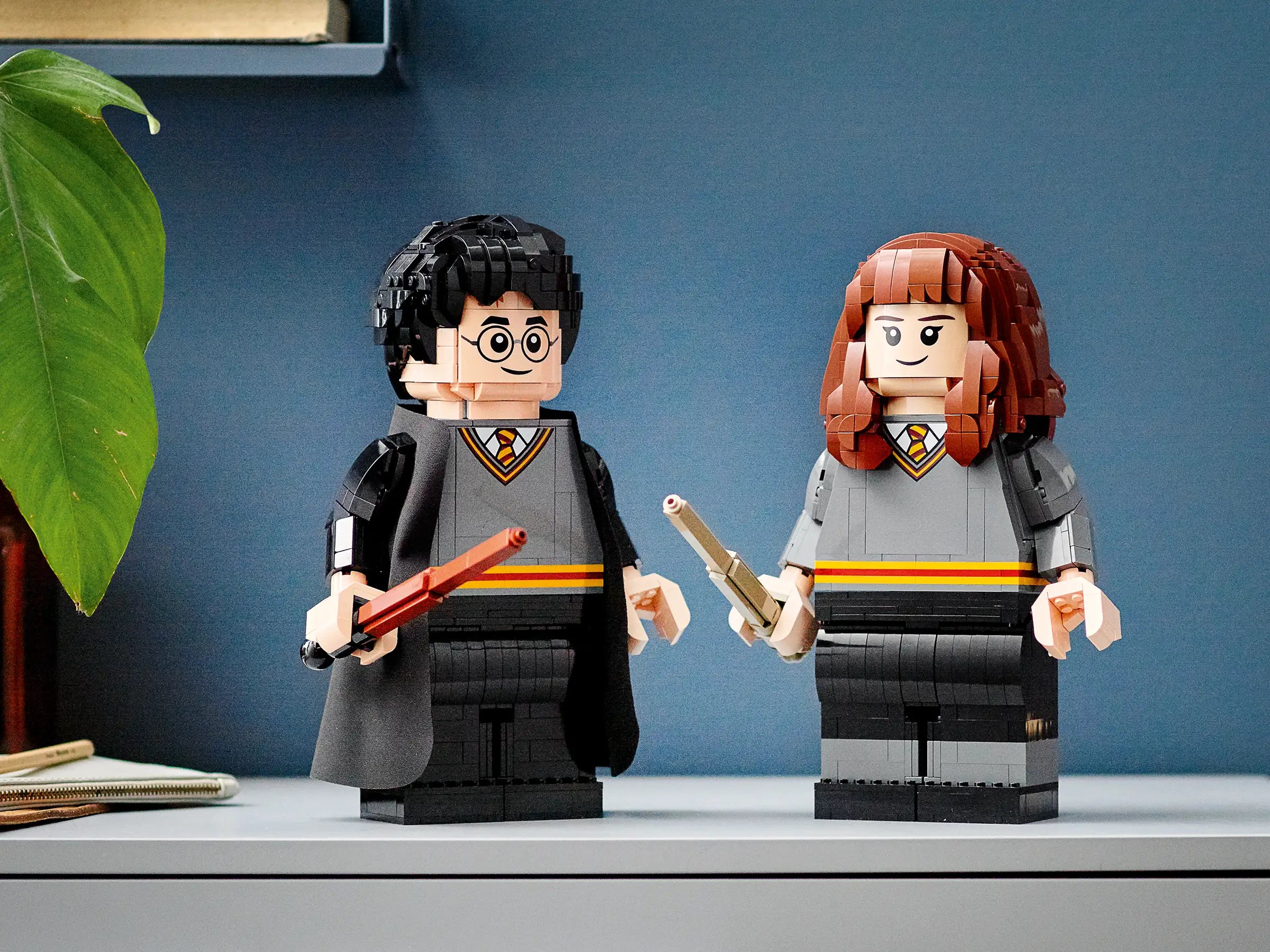 Compatible - Harry Potter - 76393 - Harry Potter And Hermione Granger - 1673 Pieces