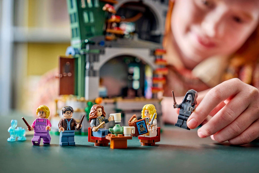 Compatible - Harry Potter - 76467 - Luna Lovegood's House - 764 Pieces