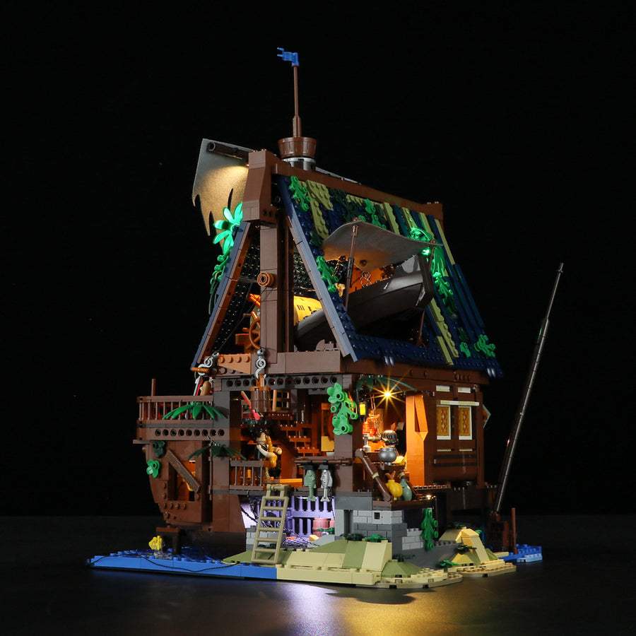 Funwhole/Lumibricks - F9011 - Medieval Pier Inn - 2,143 pieces