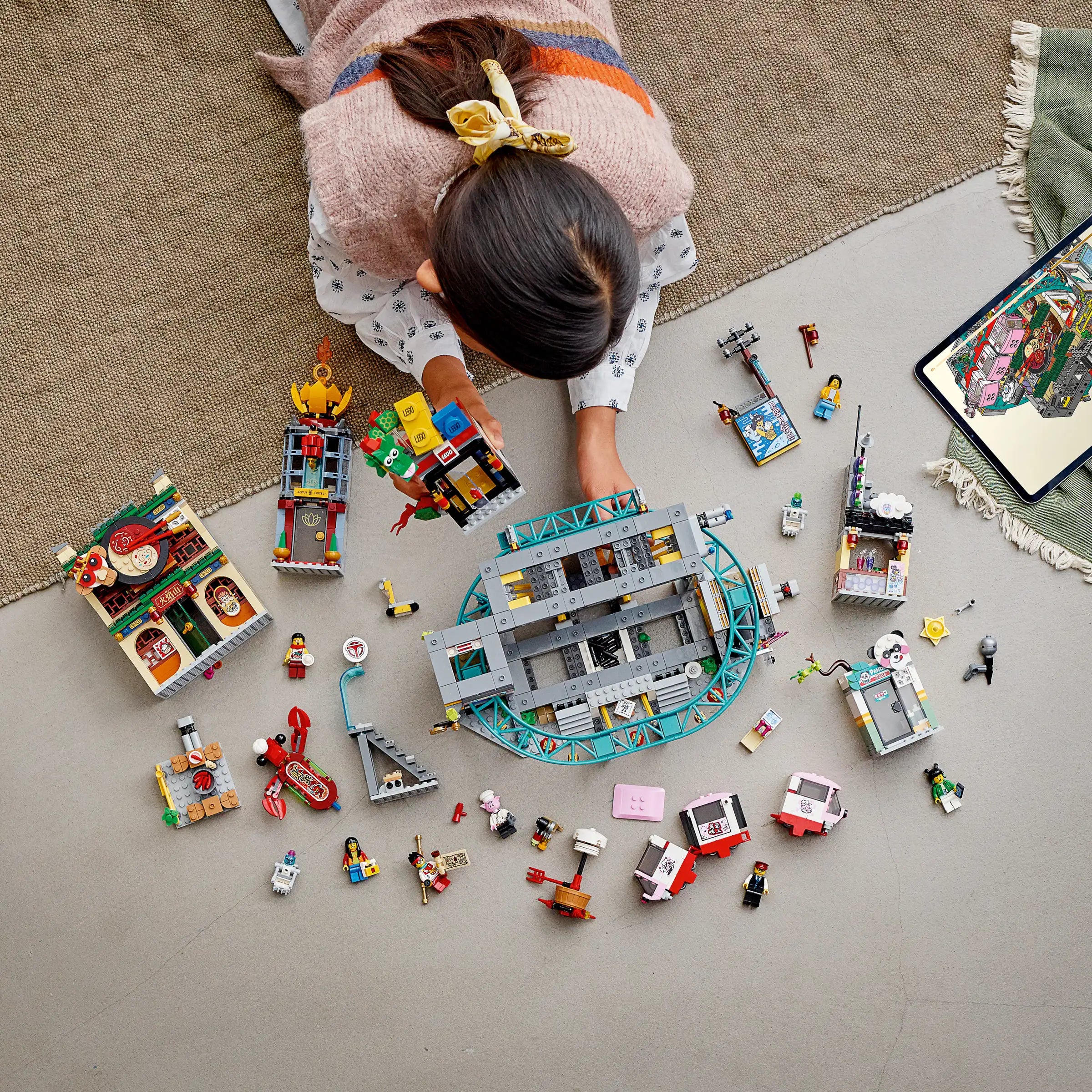 Compatible - Monkie Kid - 80036 - The City of Lanterns - 2187 Pieces