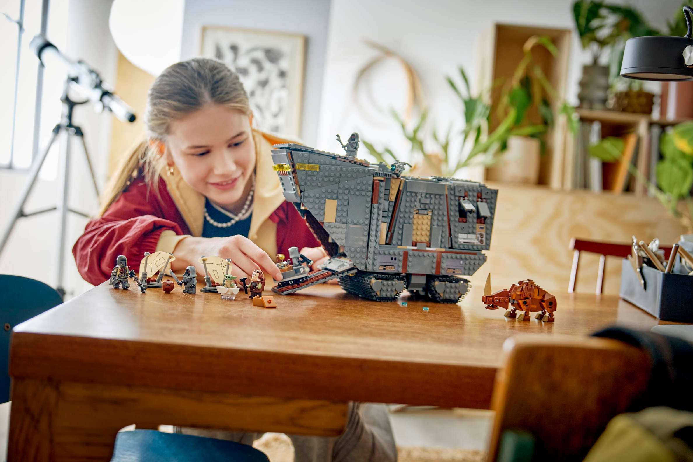 Compatible - Star Wars - 75453 - Offworld Sandcrawler and Mudhorn - 1683 Pieces