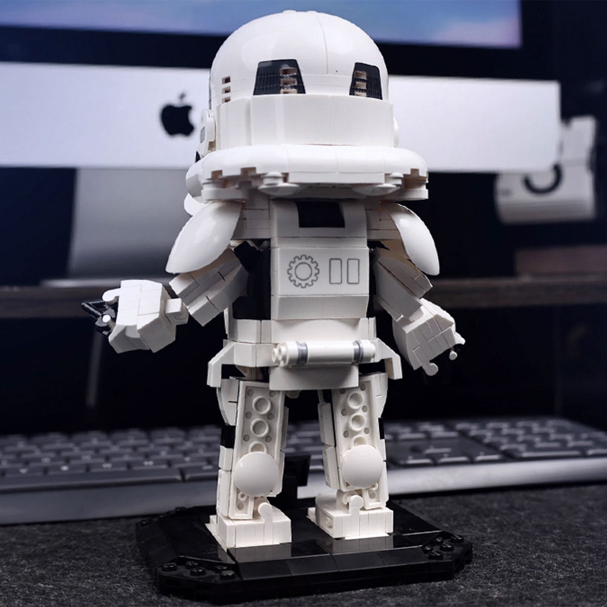 CaDA - C59091 - Star Wars - Buildable Stormtrooper - 531 Pieces (Group Order Discount Not Applicable)