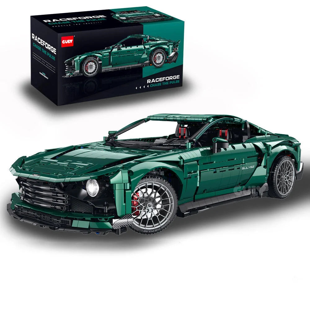 GULY - 10662 - Aston Martin Valour - 3828 Pieces