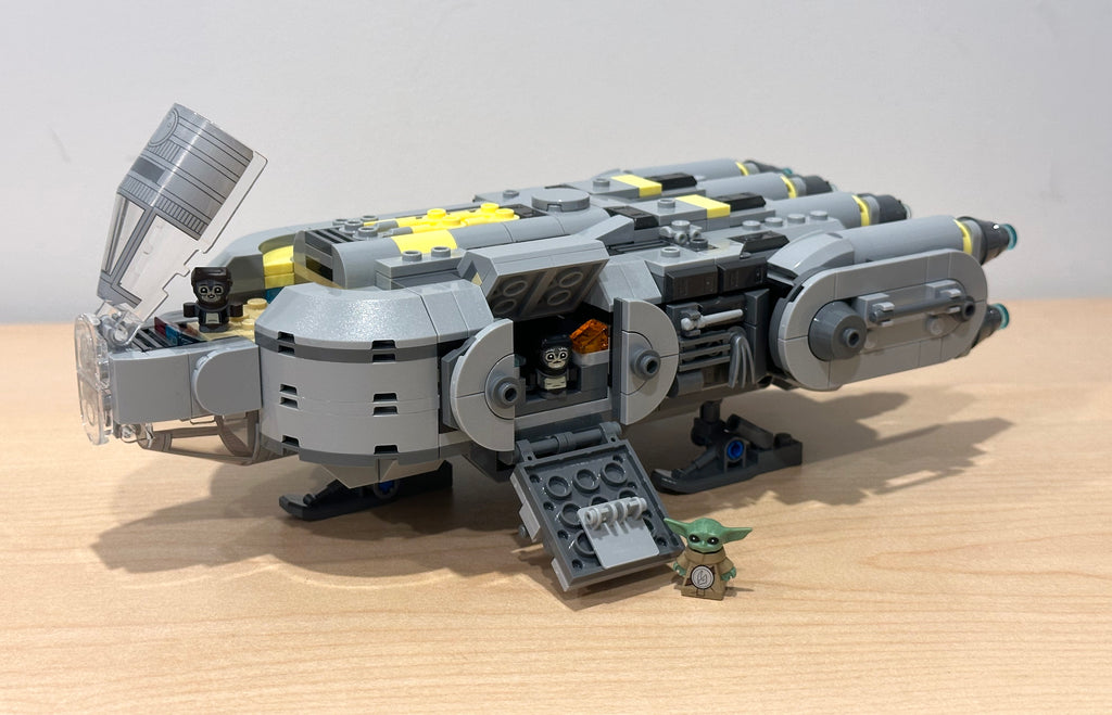 Compatible -  Star Wars - 75445 - Anzellan Starship - 701 Pieces