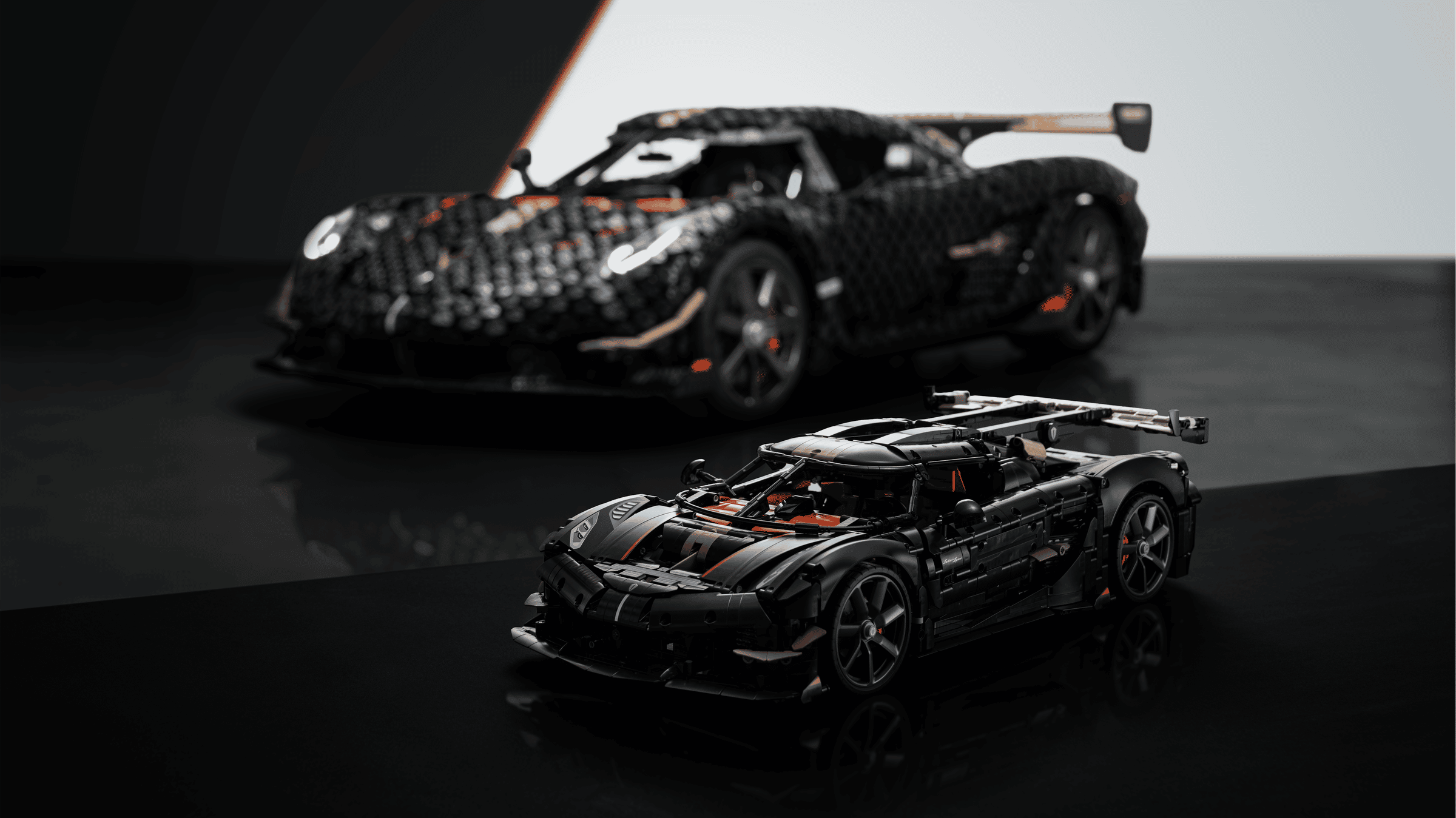 Compatible - Technic - 42232 - Koenigsegg Sadair's Spear Megacar - 4104 Pieces