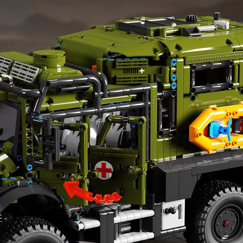 TGL - Unimog Rescue Vehicle T4023 - 3850 Pieces