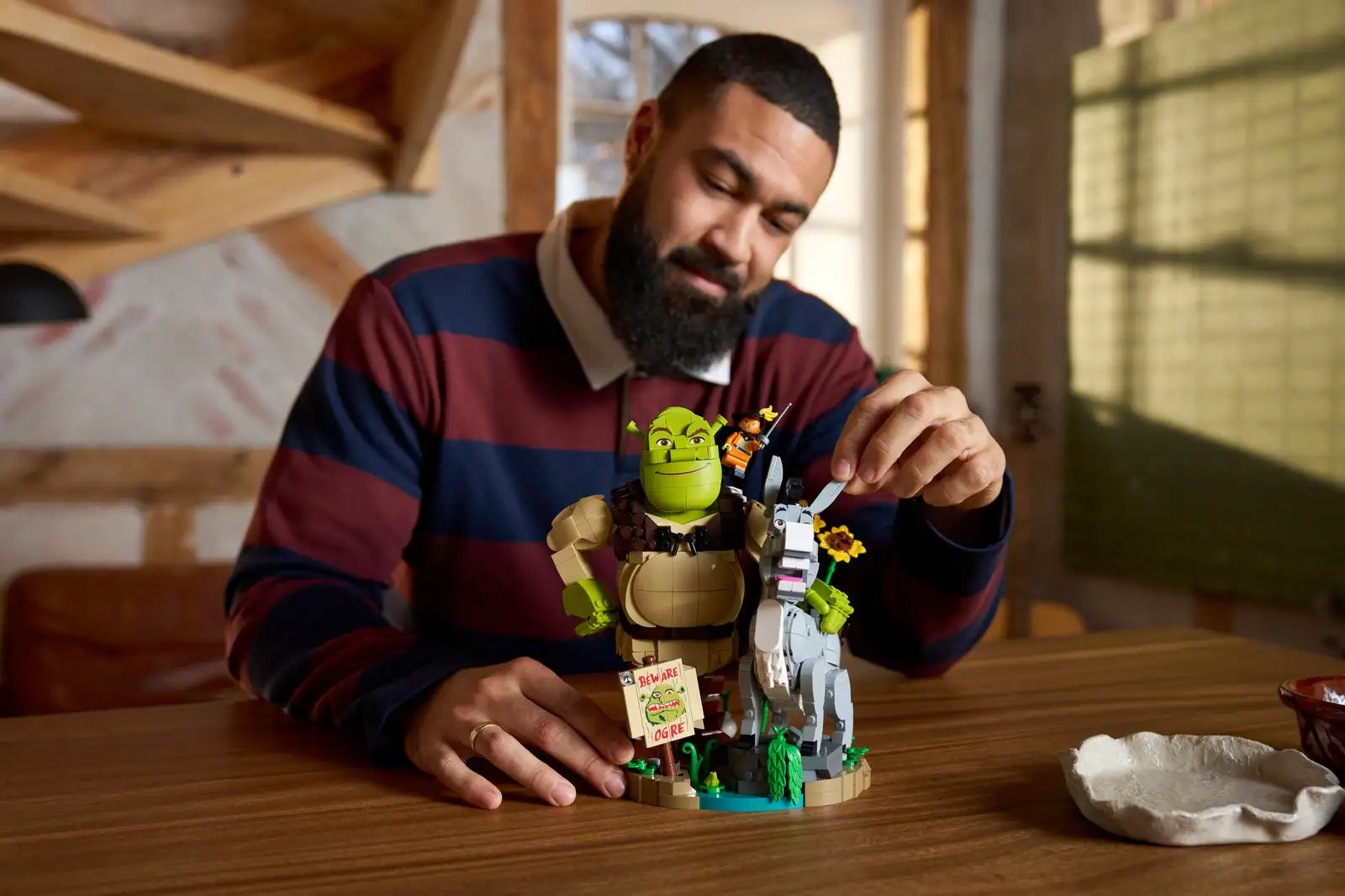 Compatible - Shrek - 72423 - Shrek, Donkey & Puss in Boots - 1403 Pieces