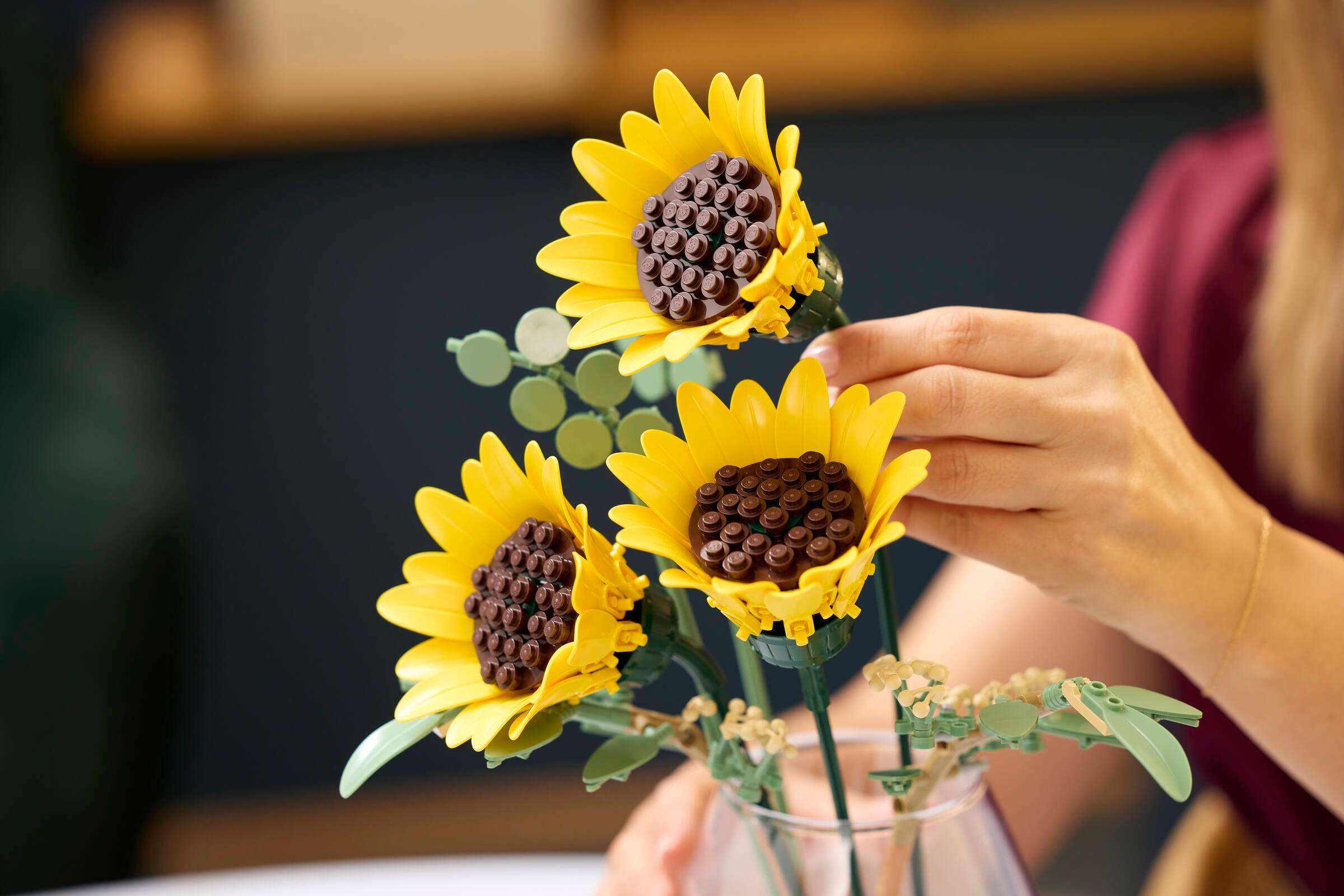 Compatible - Botanicals - 11502 - Sunflower Bouquet - 686 Pieces