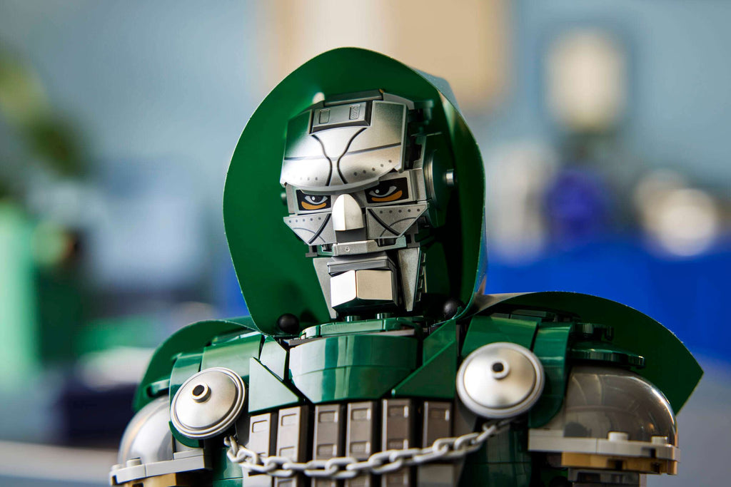 Compatible - Marvel - 76345 - Doctor Doom Bust - 379 Pieces